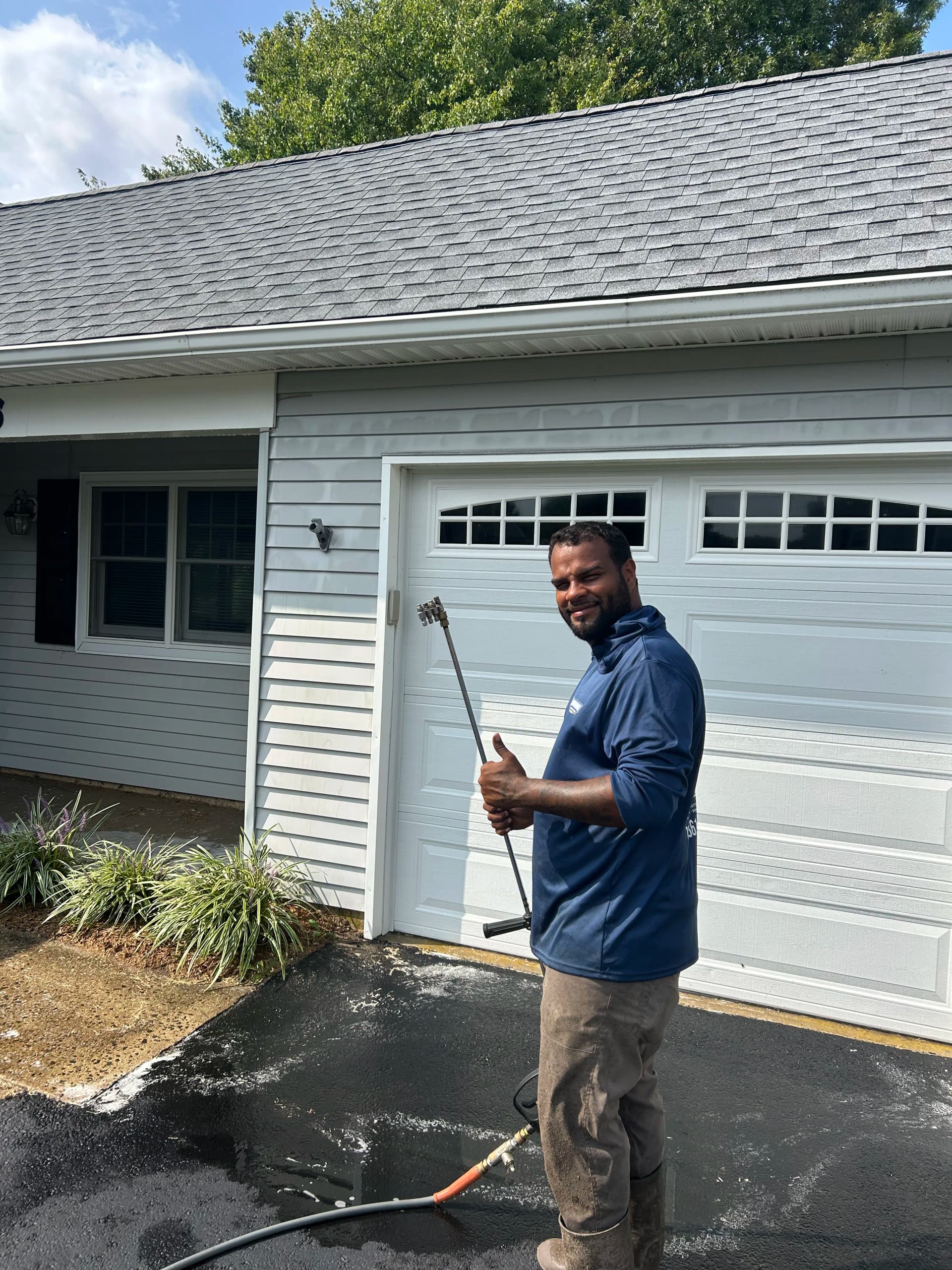 Gallery photos for Soft Wash House and Fence Cleaning in Howell NJ: Image #1