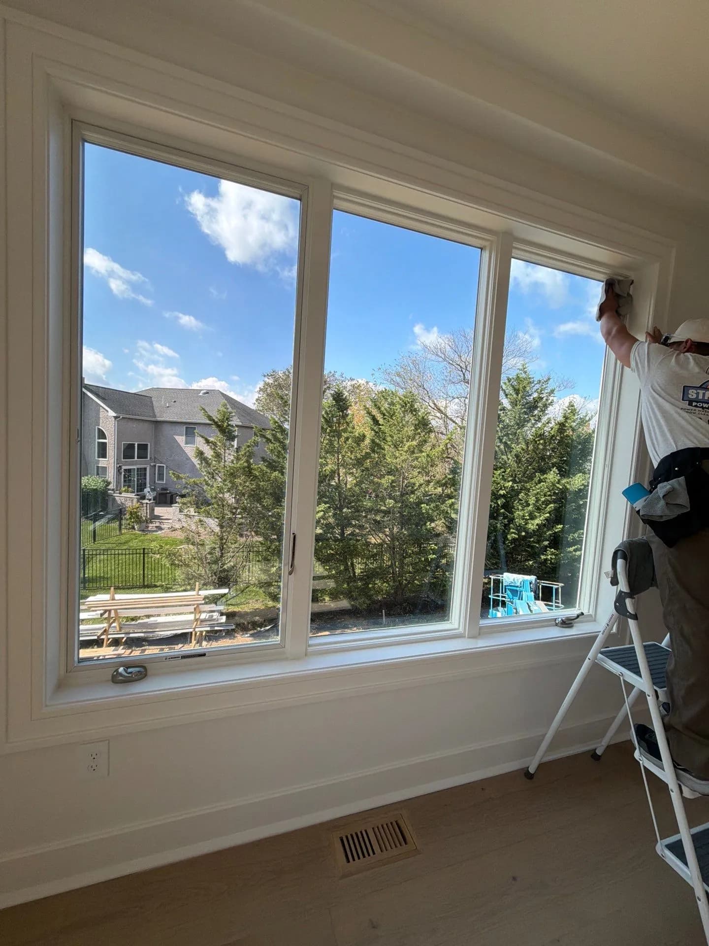 Gallery photos for Home Window Cleaning in Monmouth Beach NJ: Image #2