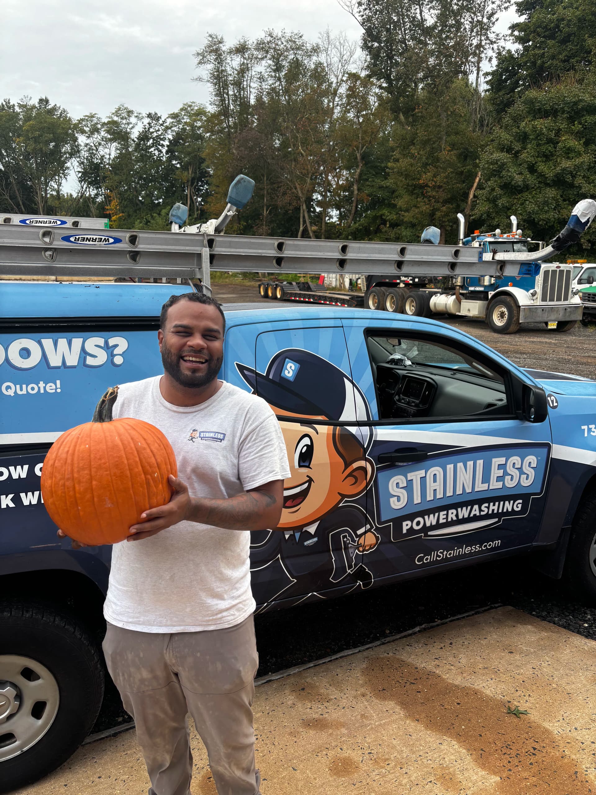 Fall Cleanup Season Is Here and We're Ready image