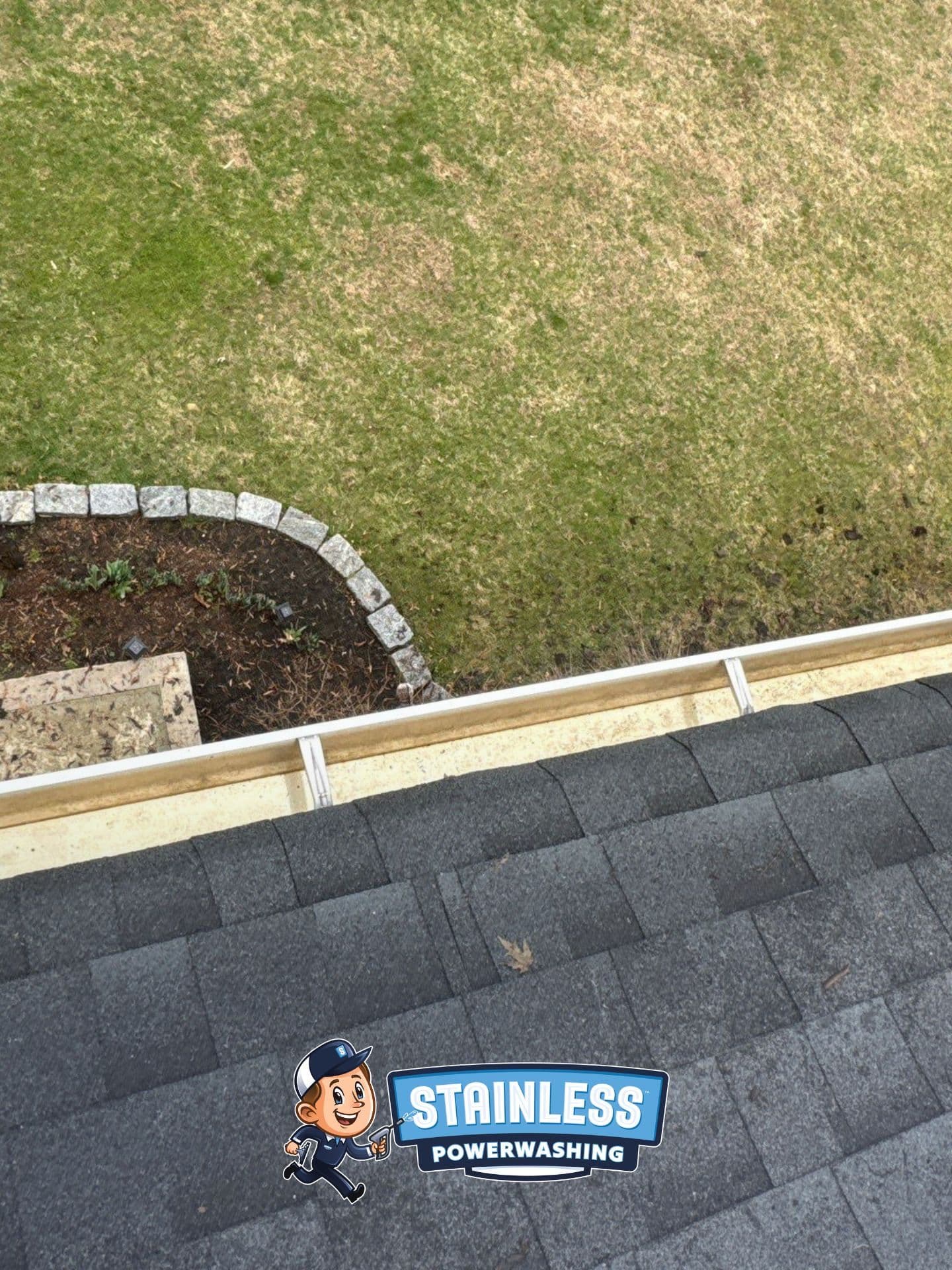 Project Gutter Cleaning Done Right in Manalapan NJ image