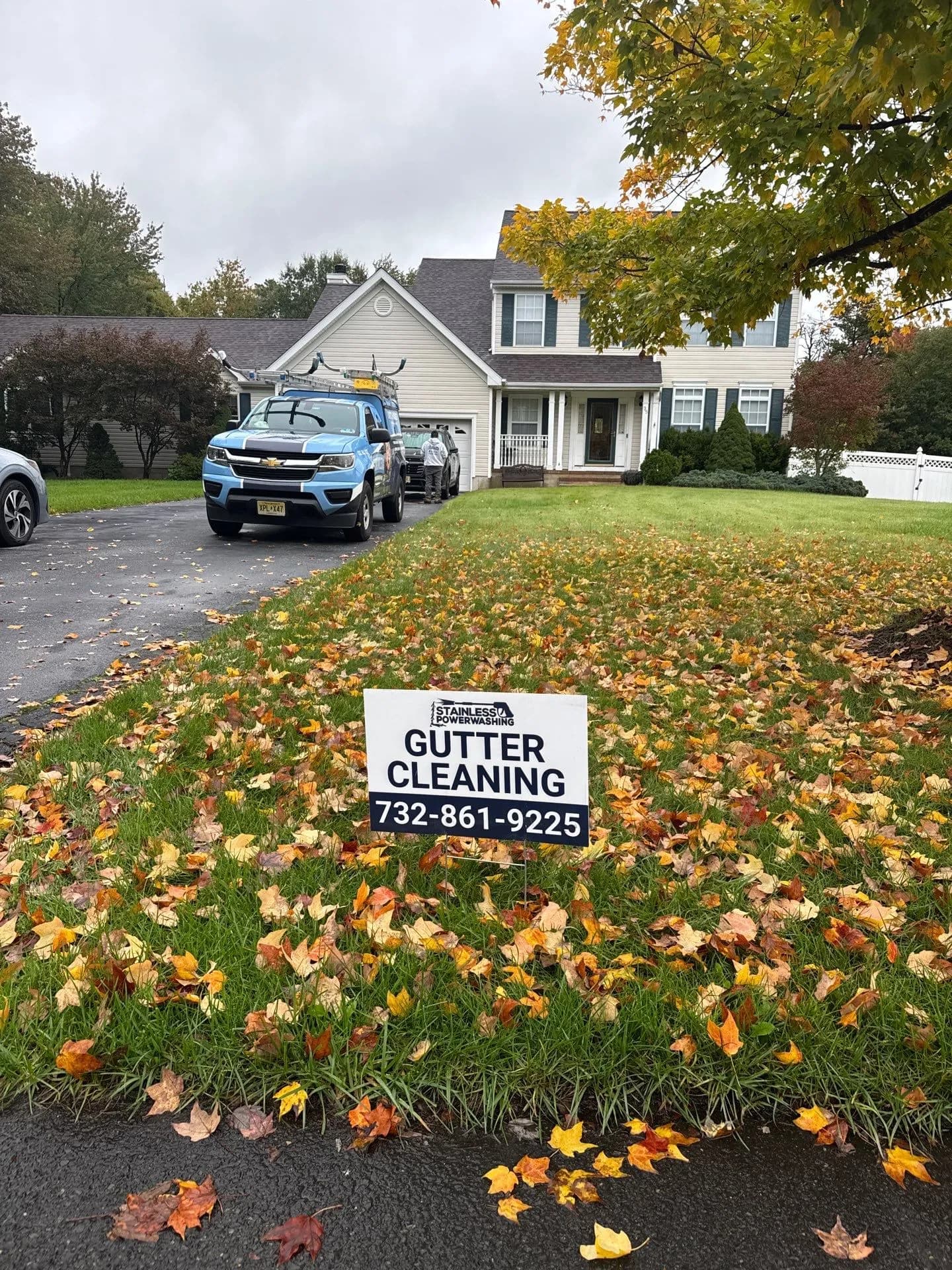 Gallery photos for Gutter Cleaning Season is Here in Manalapan: Image #1
