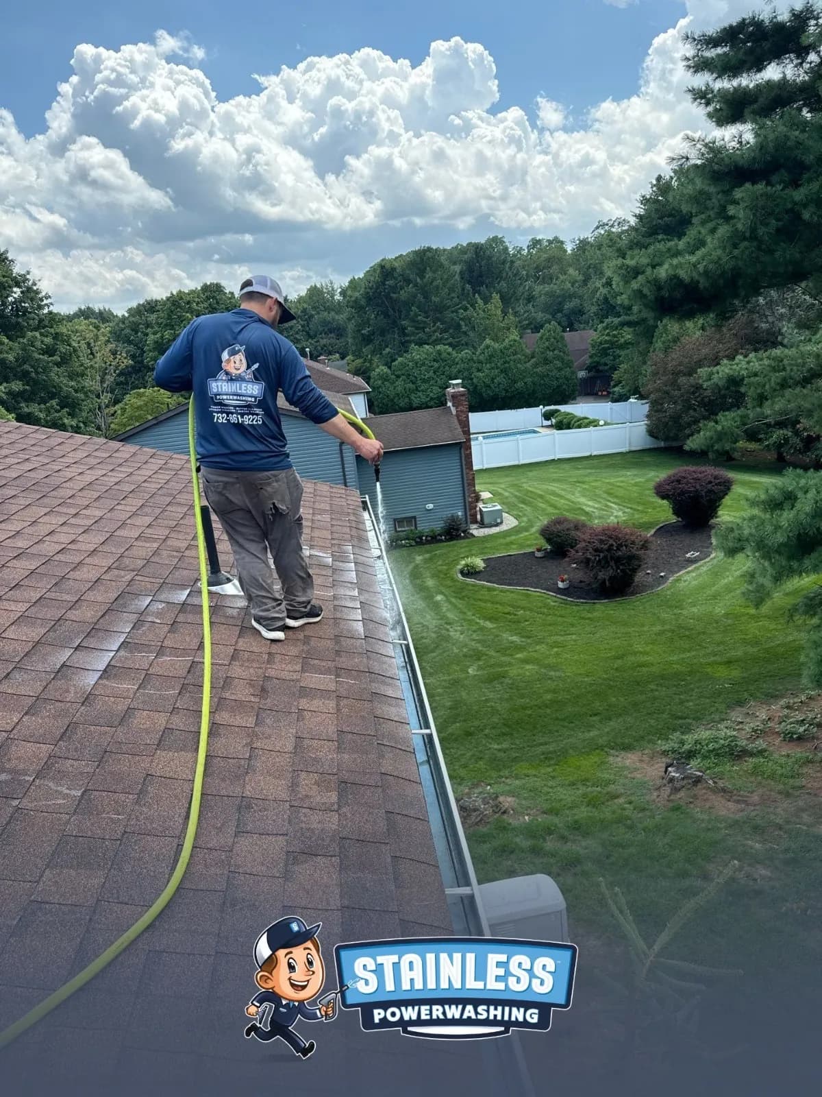 Project Gutter Cleaning in Manalapan NJ Before the Season Changes image