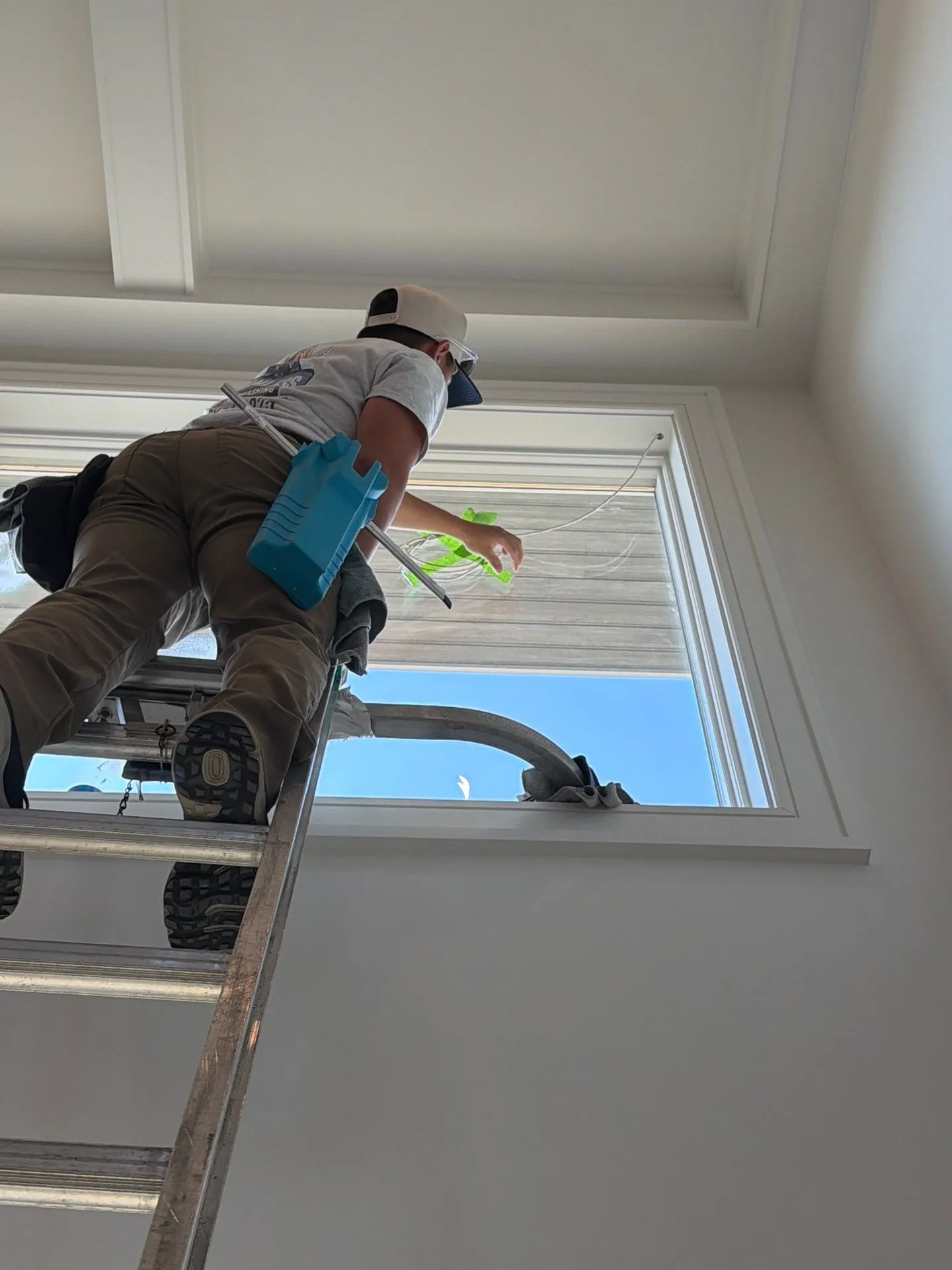 Gallery photos for Home Window Cleaning in Monmouth Beach NJ: Image #1