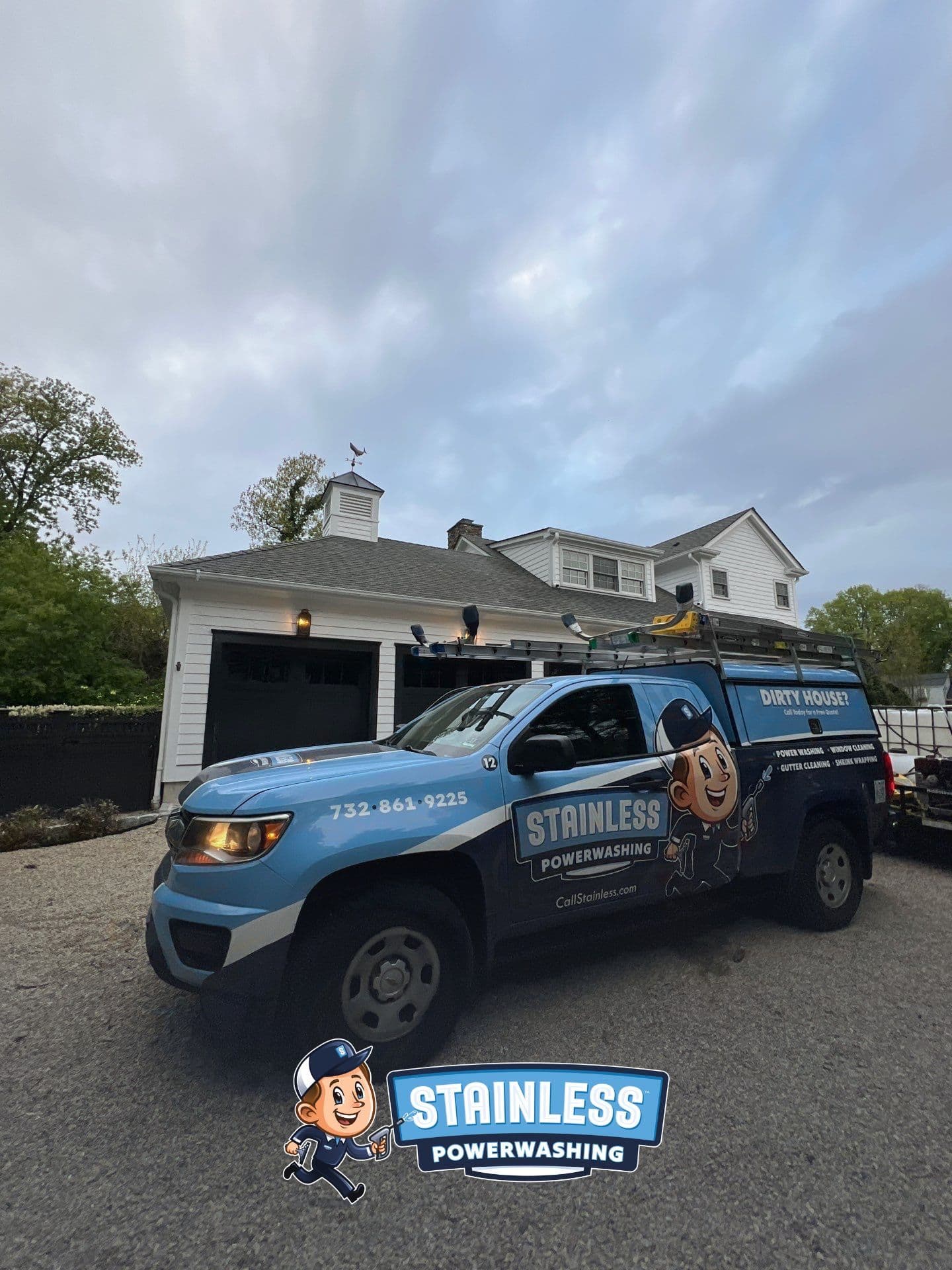 Stainless Powerwashing Is Out in Holmdel Keeping Homes Clean image
