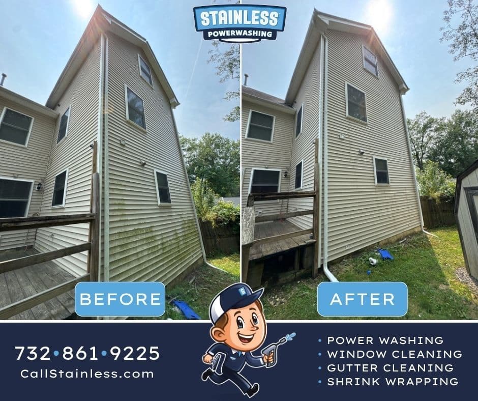House Washing Knocks Out Algae on This Rumson Home image