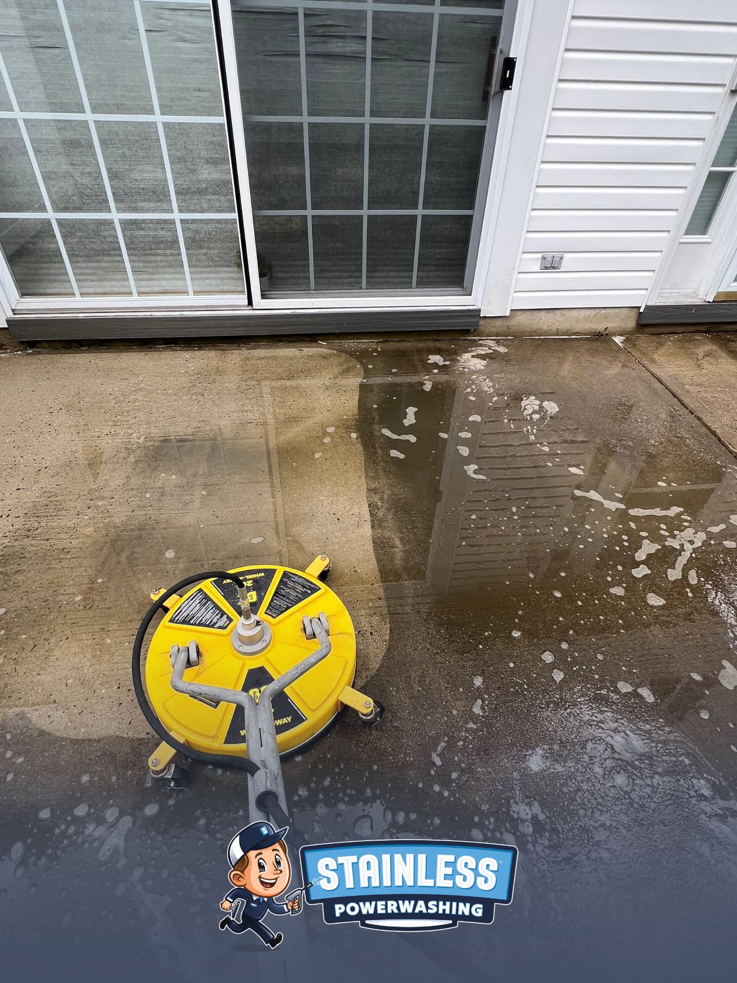 Concrete Patio Cleaning in Tinton Falls image