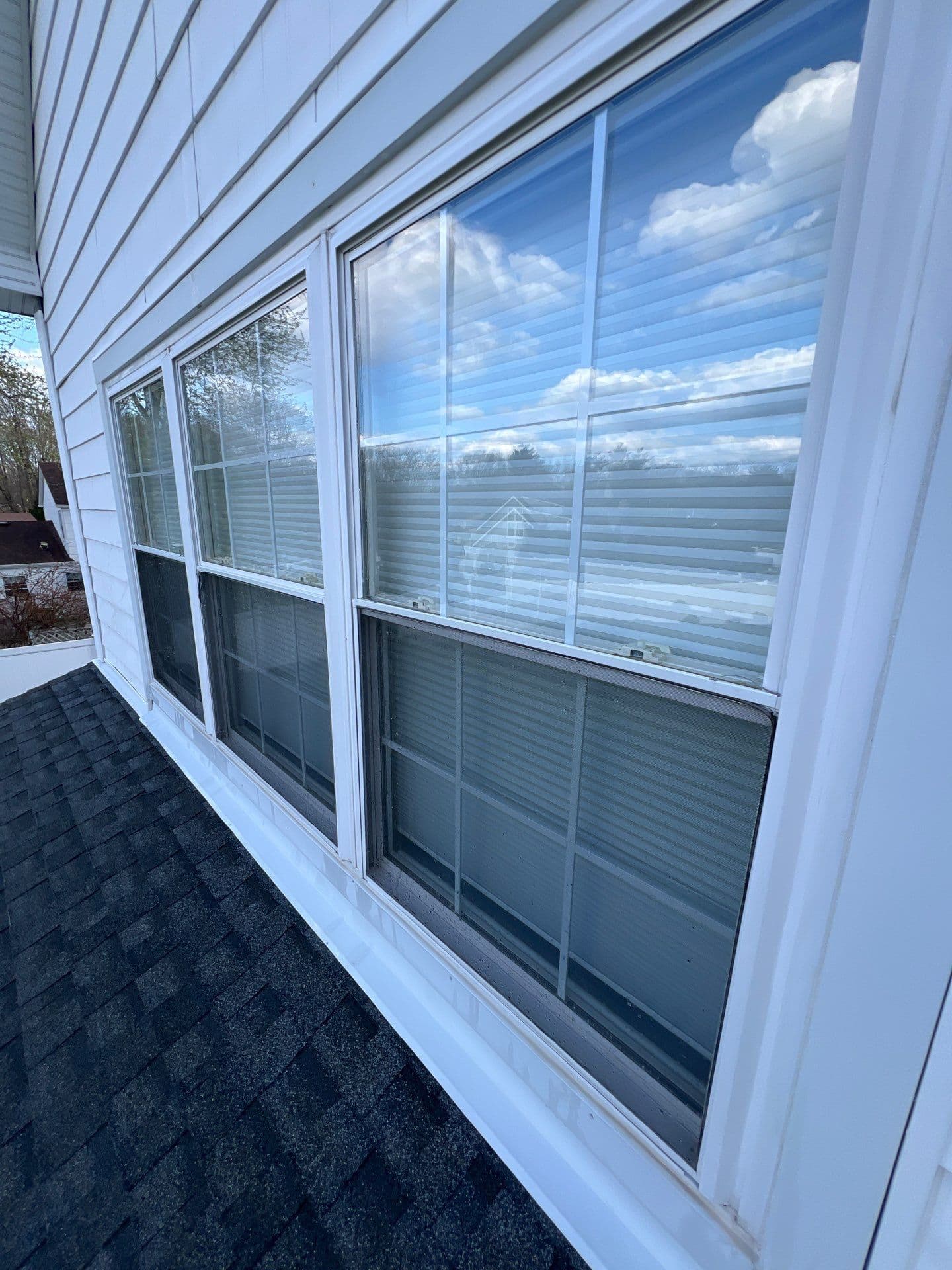 Gallery photos for Sparkling Windows and a Clean Exterior in Manalapan NJ: Image #2